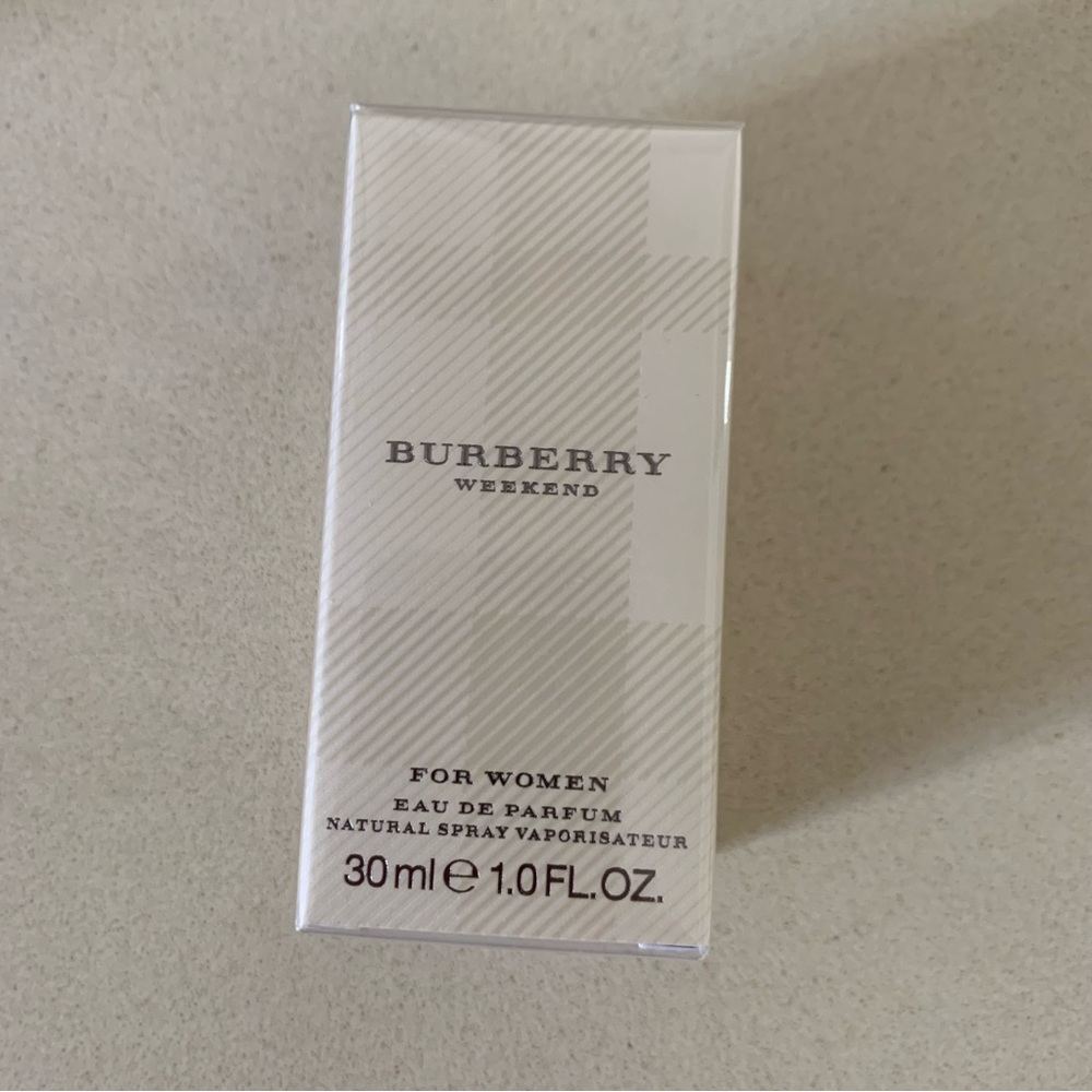 Burberry Weekend for women 30ml 1.0 fl.oz New in original box